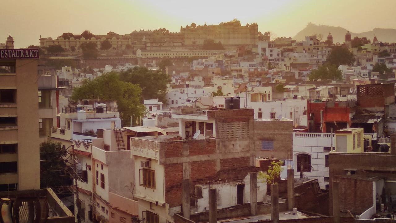 Eltravo - Hostel Udaipur Exterior foto